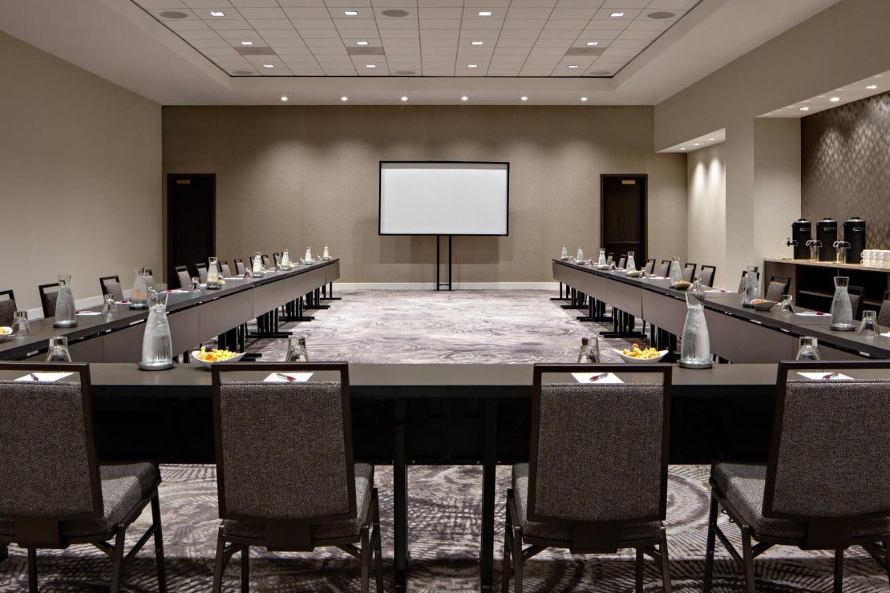 Houston Cityplace Marriott At Springwoods Village Экстерьер фото