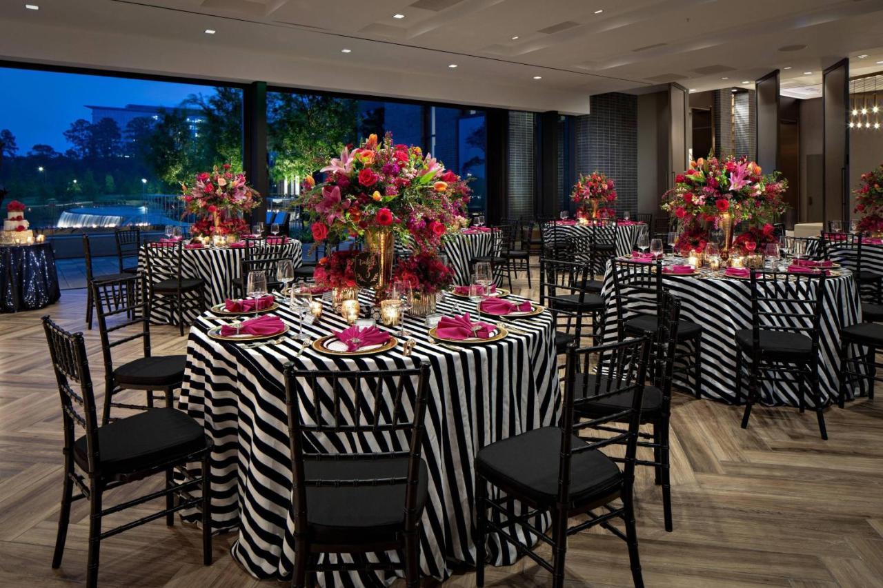 Houston Cityplace Marriott At Springwoods Village Экстерьер фото